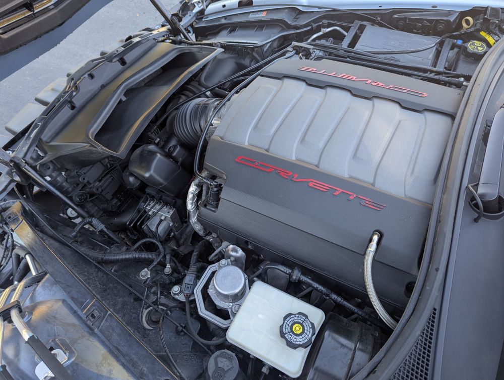 2017 Chevrolet Corvette 2LT - Photo 13