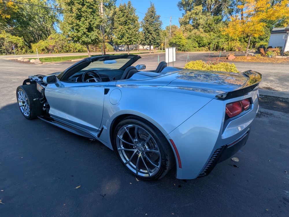 2017 Chevrolet Corvette 2LT - Photo 9